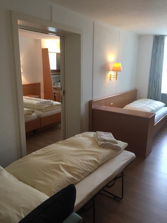 Hotel Schwert Нефельс Экстерьер фото