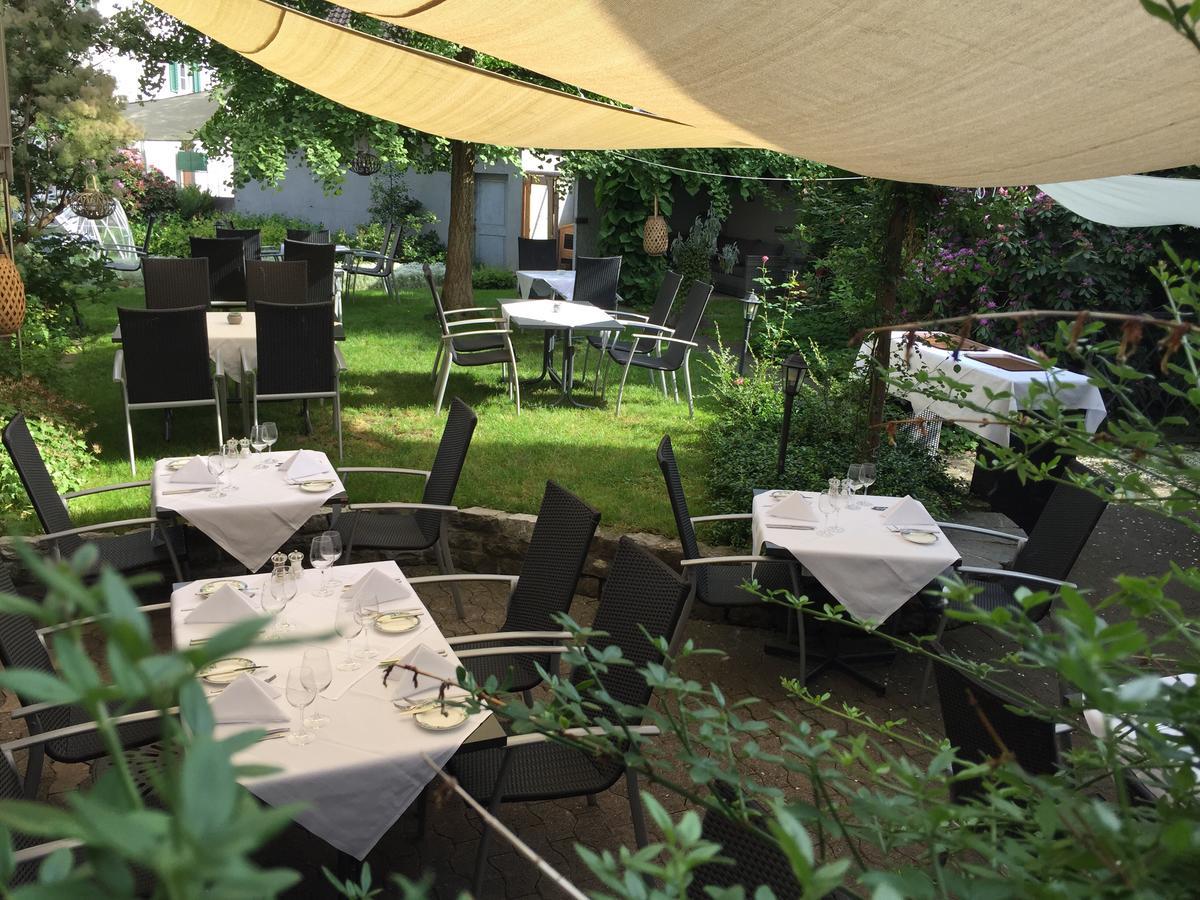 Hotel Schwert Нефельс Экстерьер фото