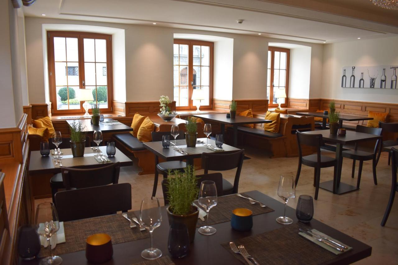 Hotel Schwert Нефельс Экстерьер фото